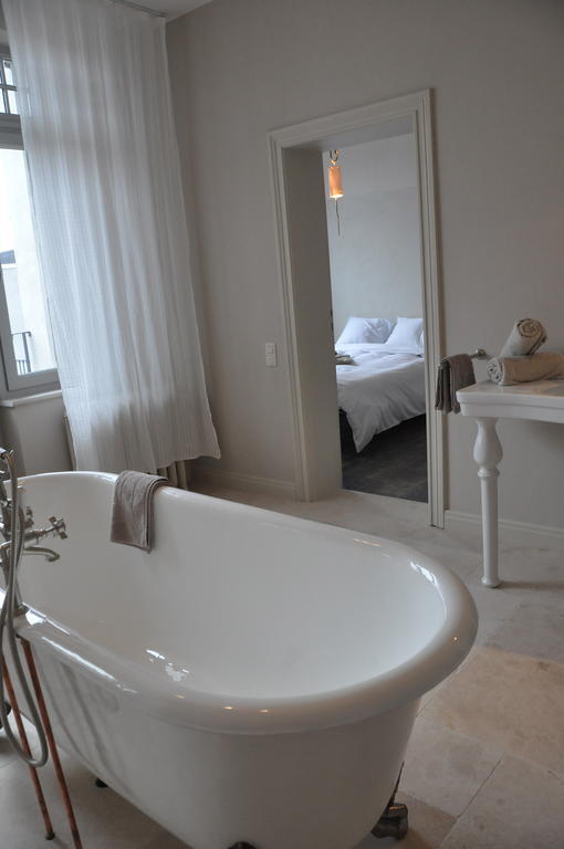 B&B Fields Of Gold Ypres Room photo